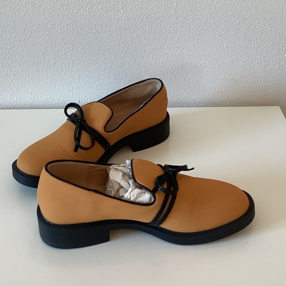 New WB Journee collection Elegant Tan Women's‎ Shoes